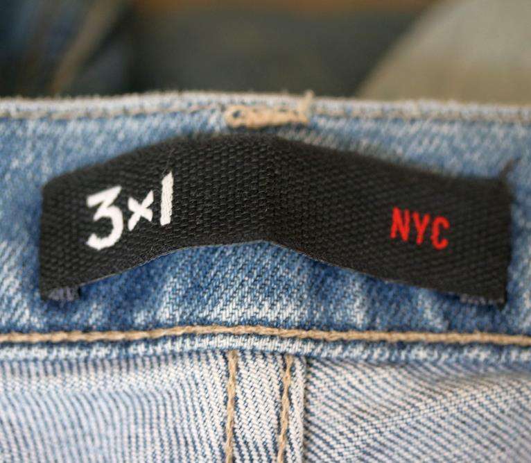 3X1 W3 DISTRESSED HIGH RISE SLIM LEG JEANS IN MEI W26 UK 8 - Image 4