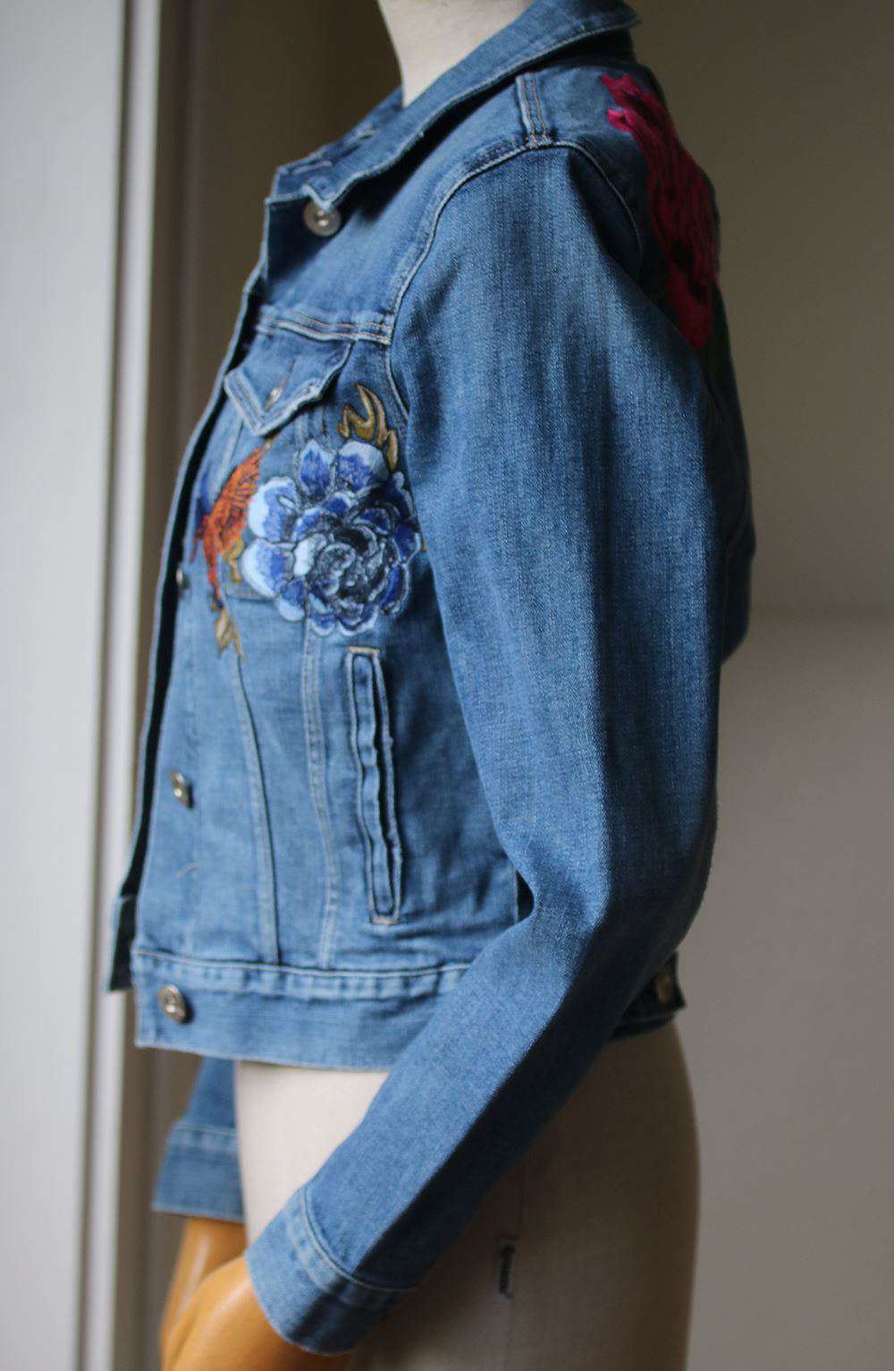 3X1 WJ CLASSIC EMBROIDERED DENIM JACKET IN EMI SMALL - Image 4