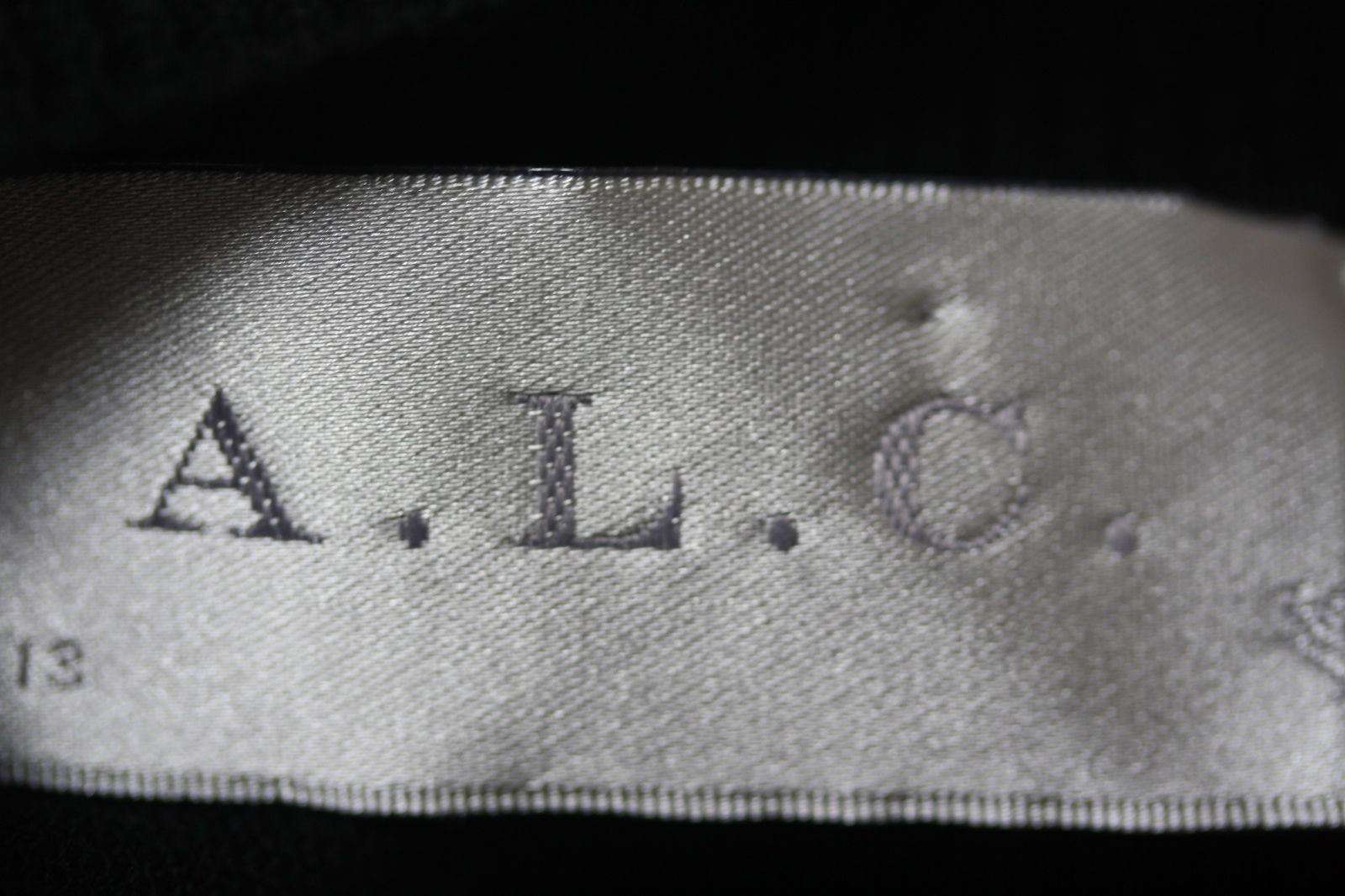 A.L.C. BLACK WOOL SLIT BACK SWEATER MEDIUM - Image 4