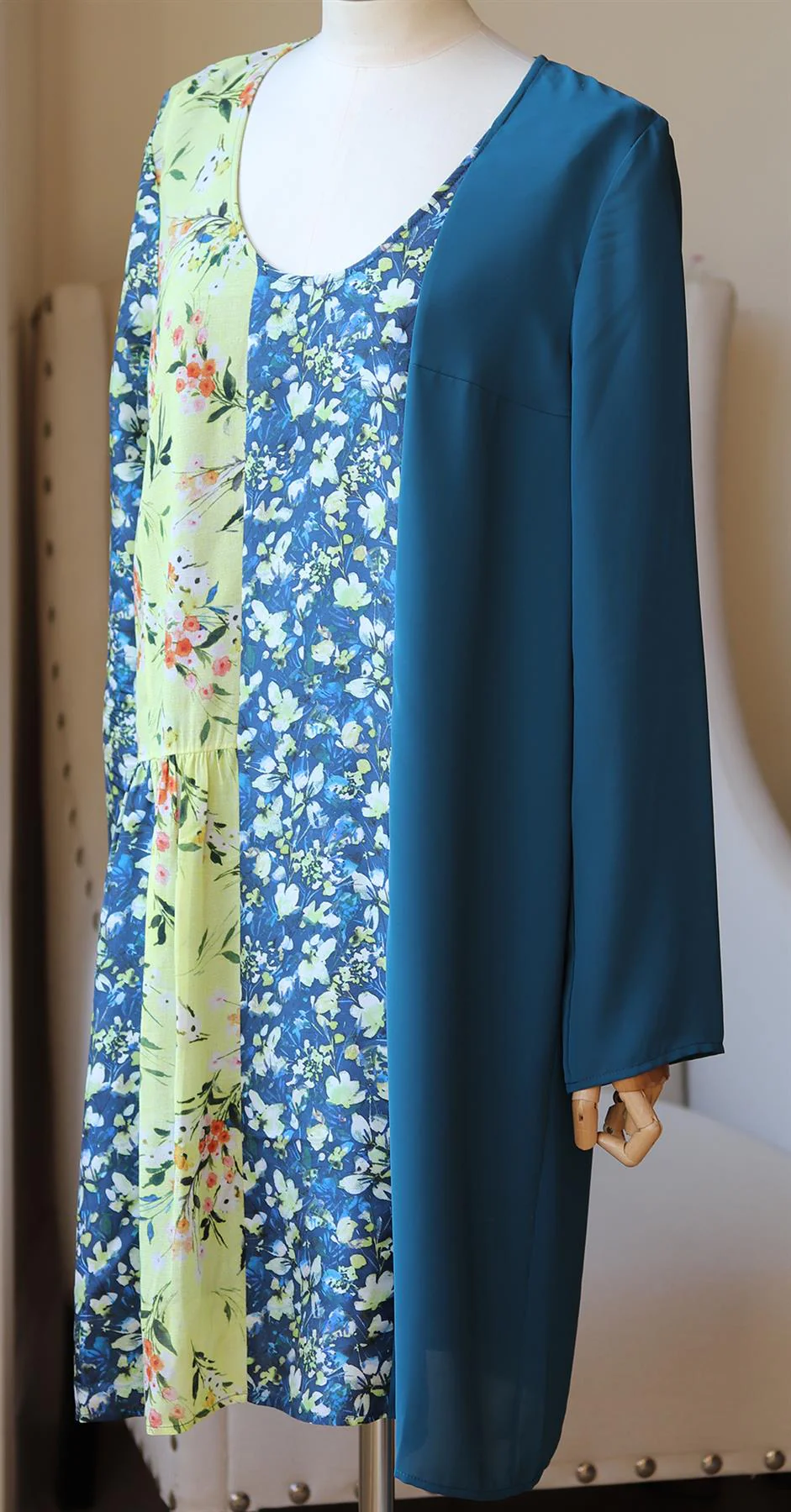 ACNE STUDIOS JORNY FLORAL PRINT CREPE MINI DRESS DT 38 UK 12 - Image 3