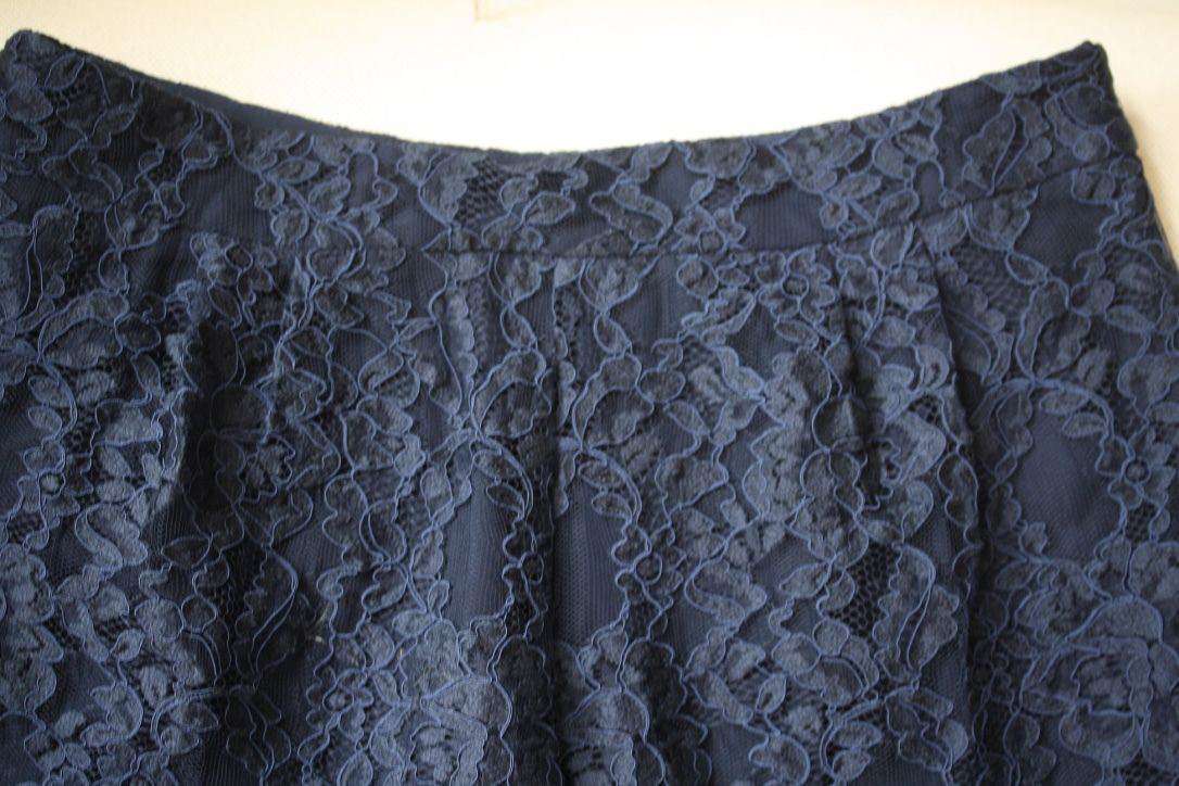 ADAM LIPPES NAVY LACE SHORTS US 2 UK 6 - Image 8