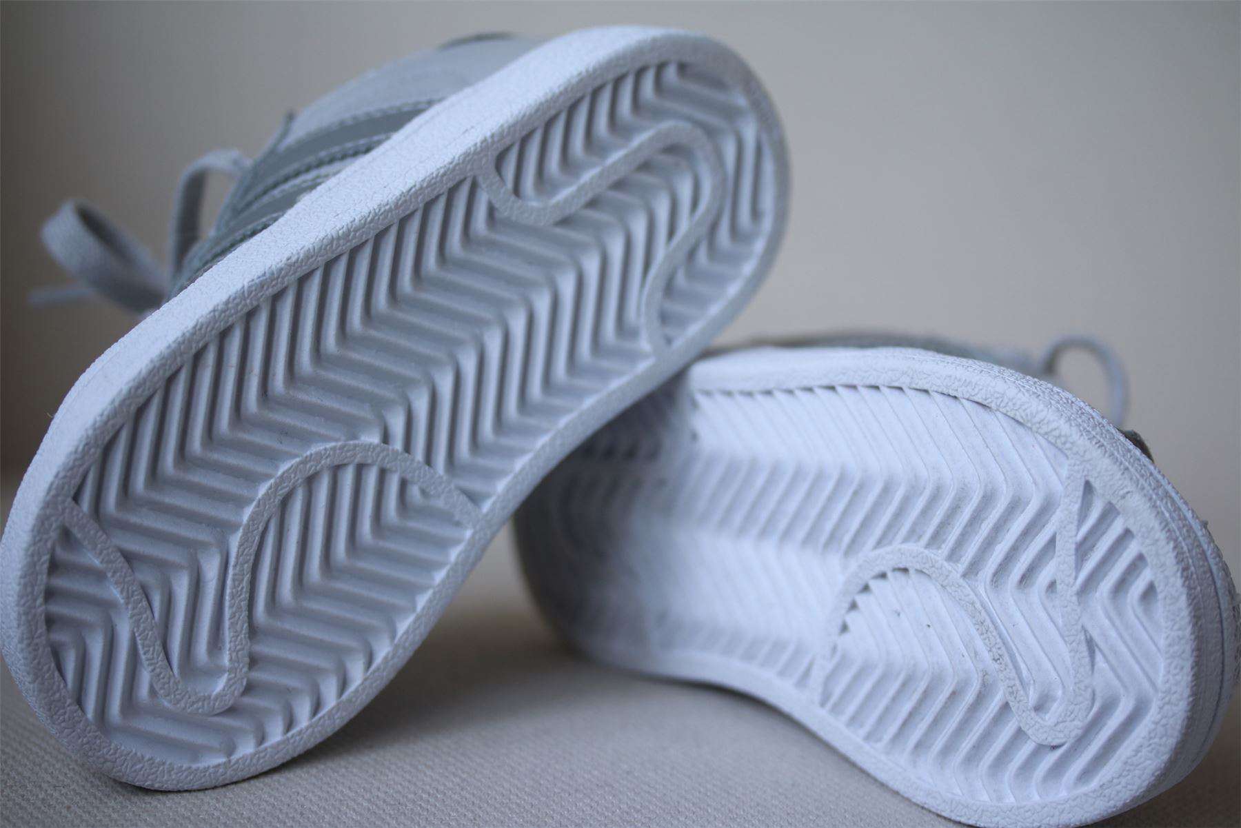 ADIDAS ORIGINALS SUPERSTAR KIDS GREY TRAINERS EU 23 UK 6 - Image 4