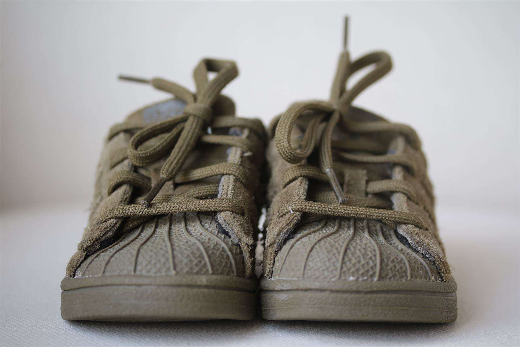 ADIDAS ORIGINALS SUPERSTAR KIDS KHAKI SUEDE TRAINERS EU 23 UK 6 - Image 2