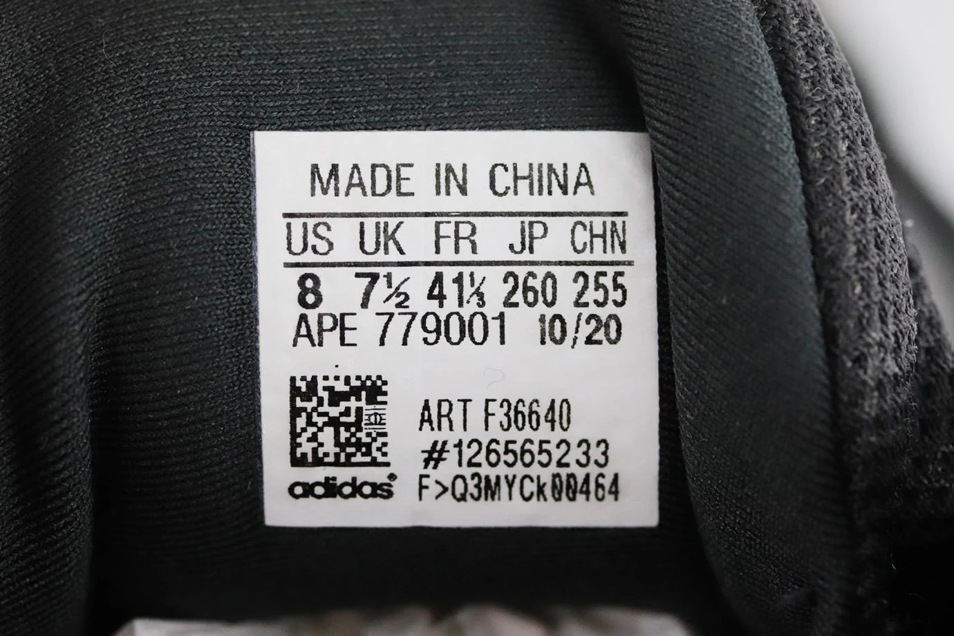 ADIDAS YEEZY 500 SUEDE AND MESH SNEAKERS EU 41 ⅓ UK 7.5 US 8 - Image 6