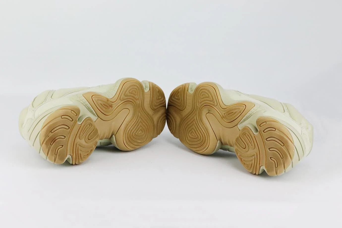 ADIDAS YEEZY MEN'S 500 SUEDE AND MESH SNEAKERS EU 43 ⅓ US 9.5 UK 9 - Image 5