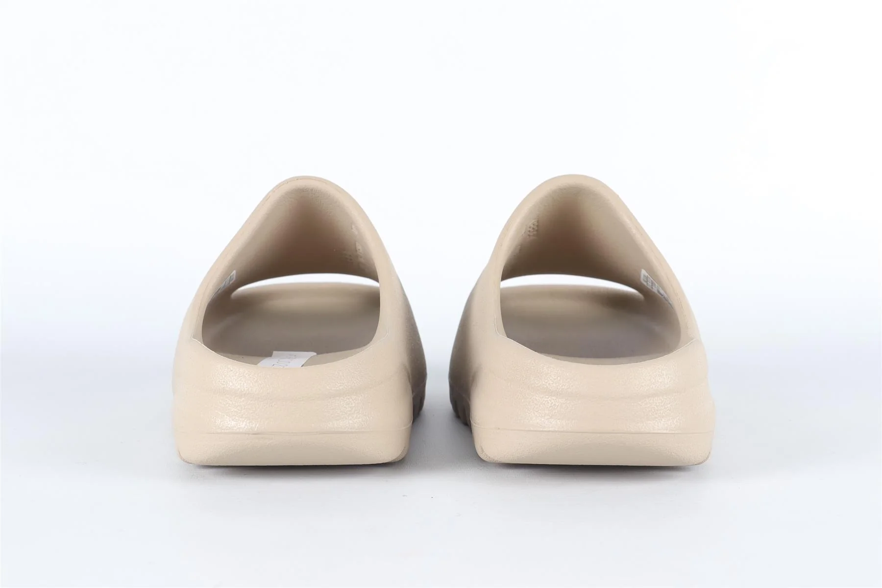 ADIDAS YEEZY BEIGE KIDS GIRLS RUBBER SLIDES EU 33 UK 1 US 2 - Image 5