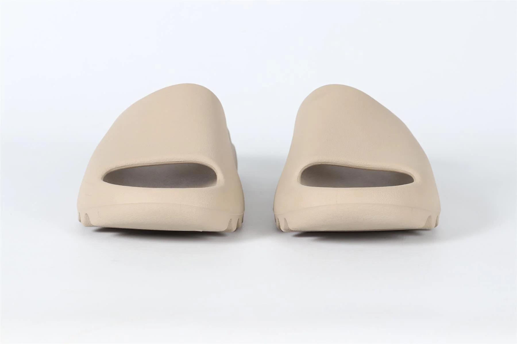 ADIDAS YEEZY BEIGE RUBBER SLIDES US 6 EU 37.5 UK 4.5 - Image 3