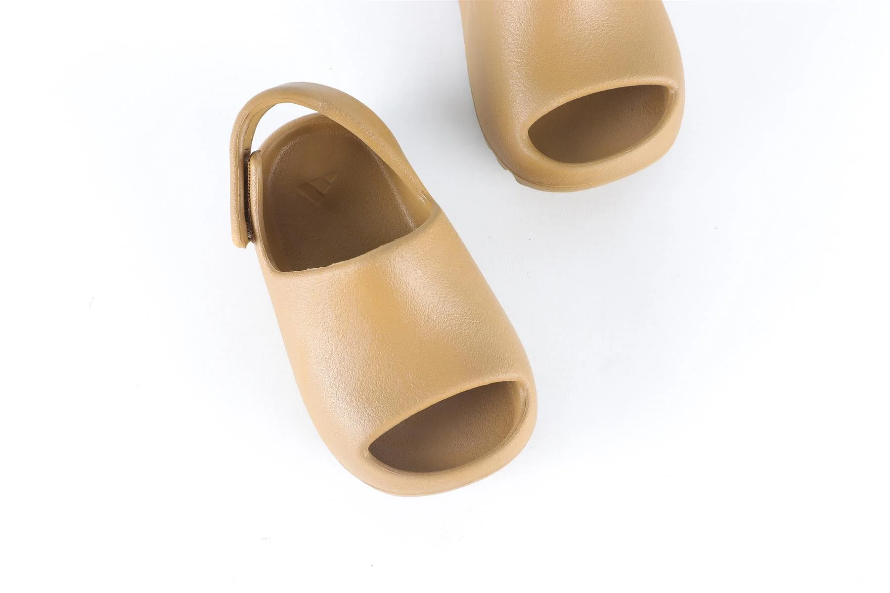 ADIDAS YEEZY BROWN BABY GIRLS RUBBER SANDALS EU 22 UK 5.5 US 6 - Image 4
