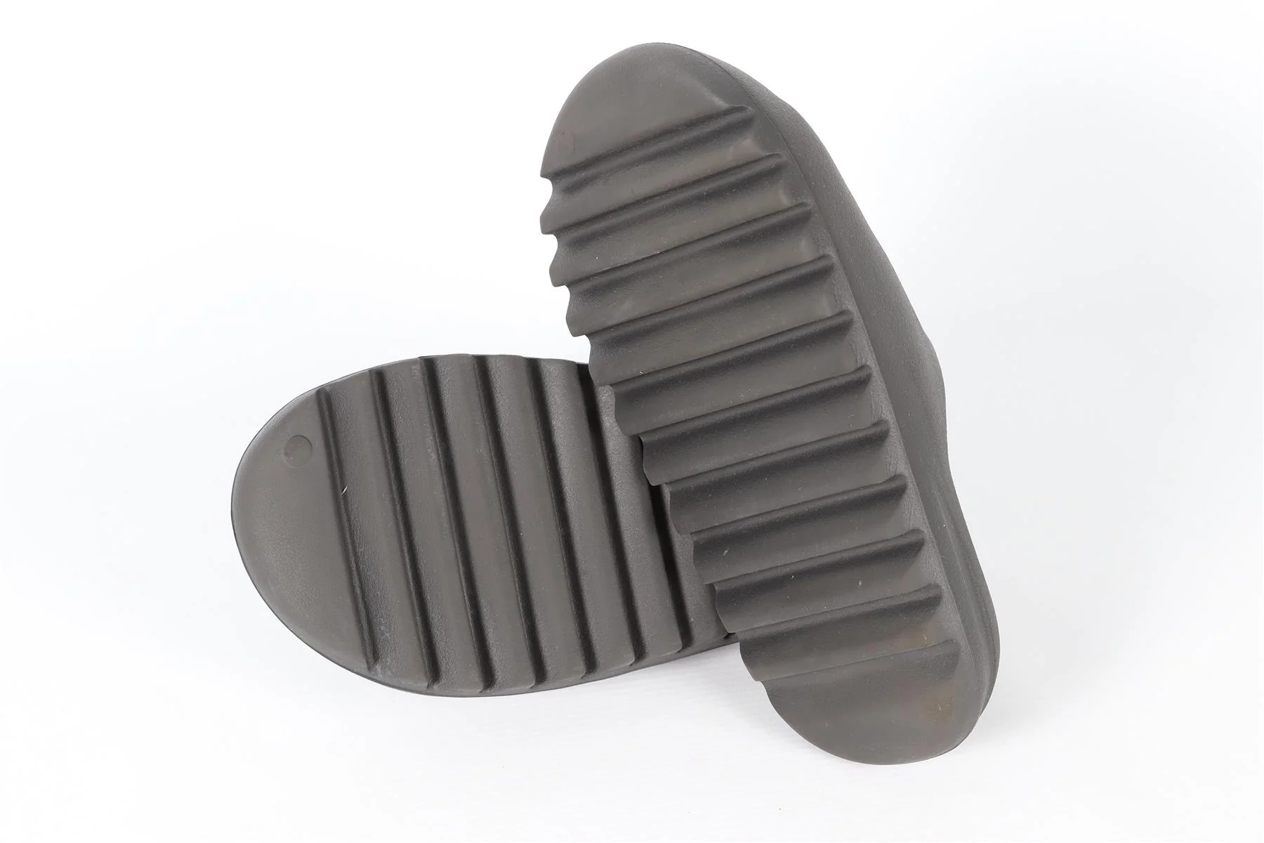 ADIDAS YEEZY GREY RUBBER SLIDES US 6 EU 37.5 UK 4.5 - Image 5