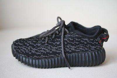 ADIDAS YEEZY KIDS BOOST 350 PIRATE BLACK TRAINERS EU 22 UK 5.5K - Image 4