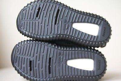 ADIDAS YEEZY KIDS BOOST 350 PIRATE BLACK TRAINERS EU 26 UK 8.5K - Image 5