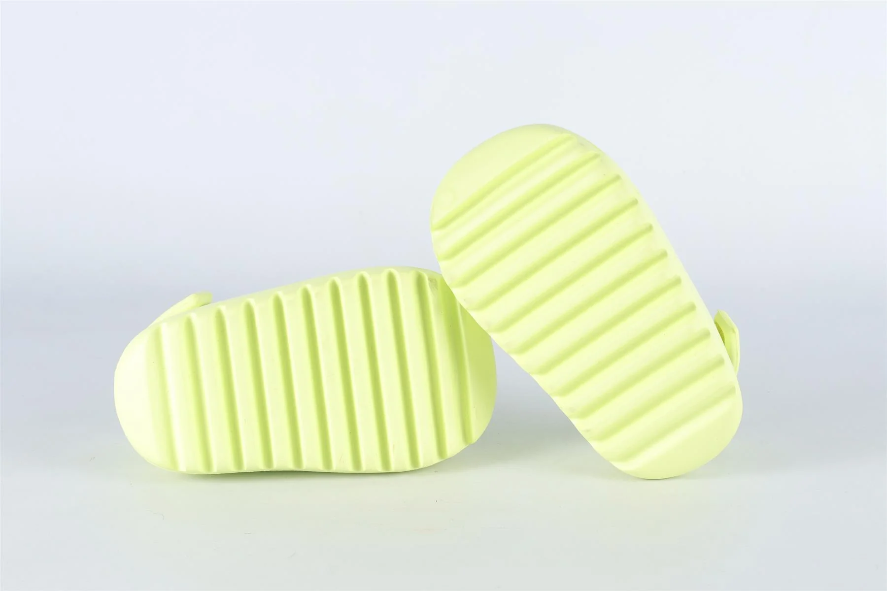 ADIDAS YEEZY YELLOW BABY GIRLS RUBBER SANDALS EU 23 UK 6 US 6 - Image 6