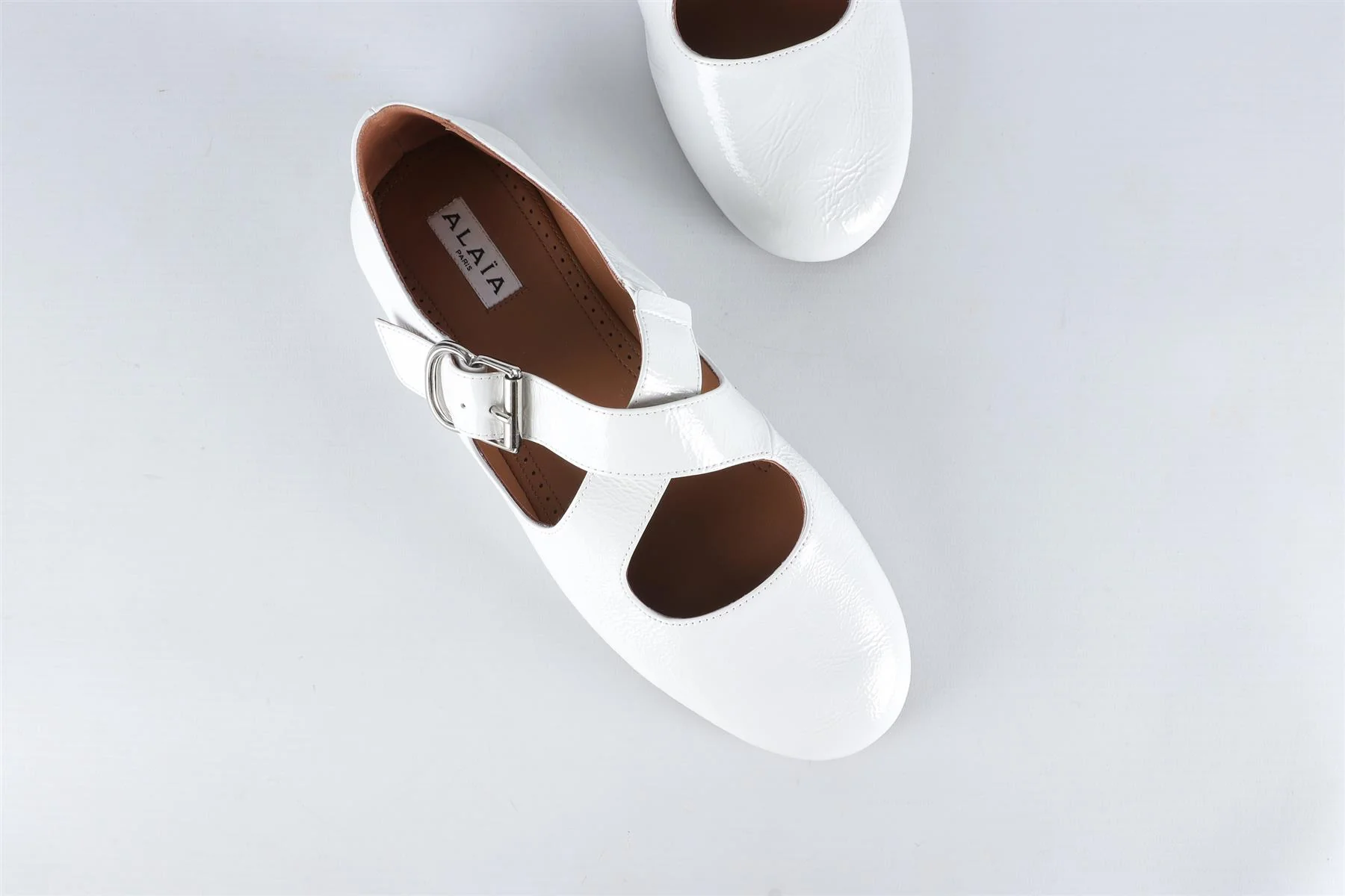 ALAÏA WHITE CRISS CROSS LEATHER BALLET FLATS EU 38.5 UK 5.5 US 8.5 - Image 4