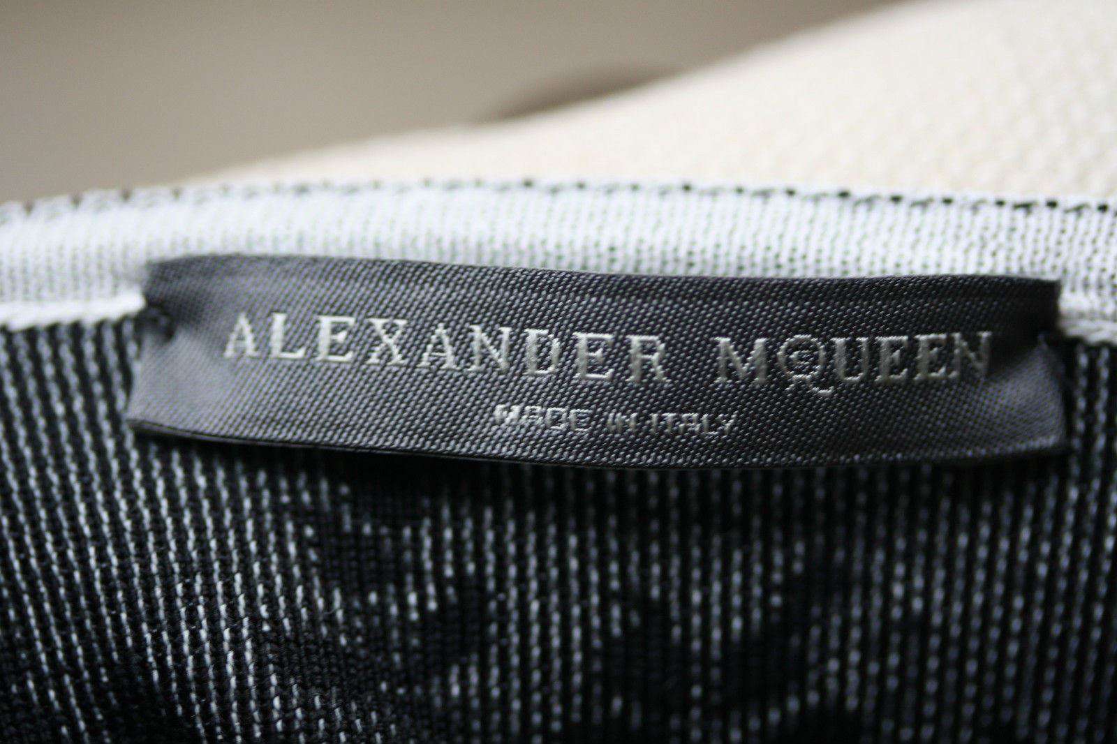 ALEXANDER MCQUEEN BAROQUE SPINE LACE CROP TOP SMALL - Image 2