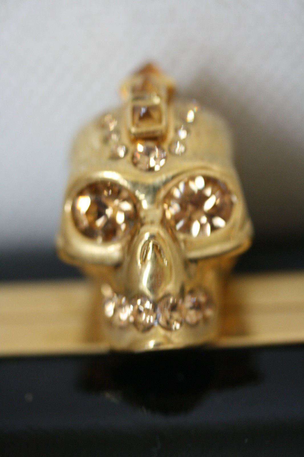 ALEXANDER MCQUEEN BLACK SKULL GLOSSED LEATHER BOX CLUTCH - Image 3