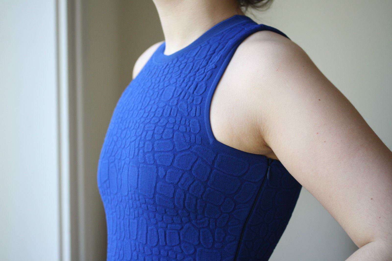 ALEXANDER MCQUEEN BLUE CROCODILE EMBOSSED DRESS XS - Image 5