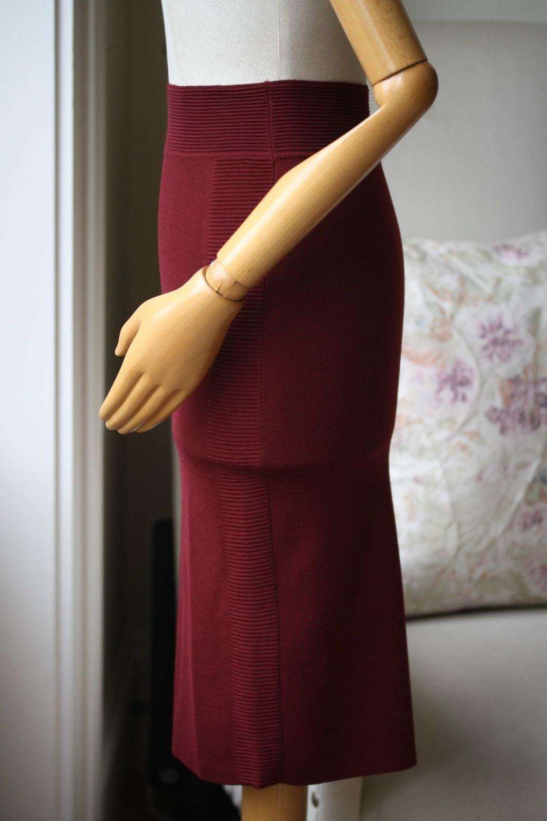 ALEXANDER MCQUEEN BURGUNDY FITTED KNIT SKIRT XSMALL - Image 8