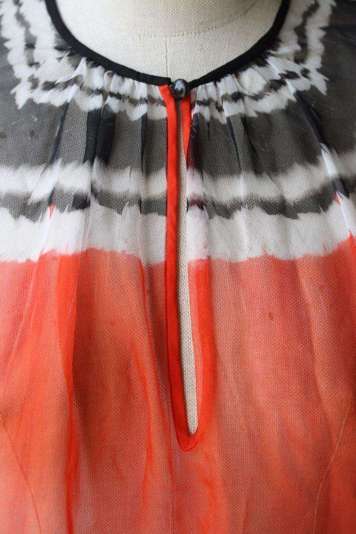 ALEXANDER MCQUEEN FEATHER PRINT BLOUSE TOP SMALL - Image 2