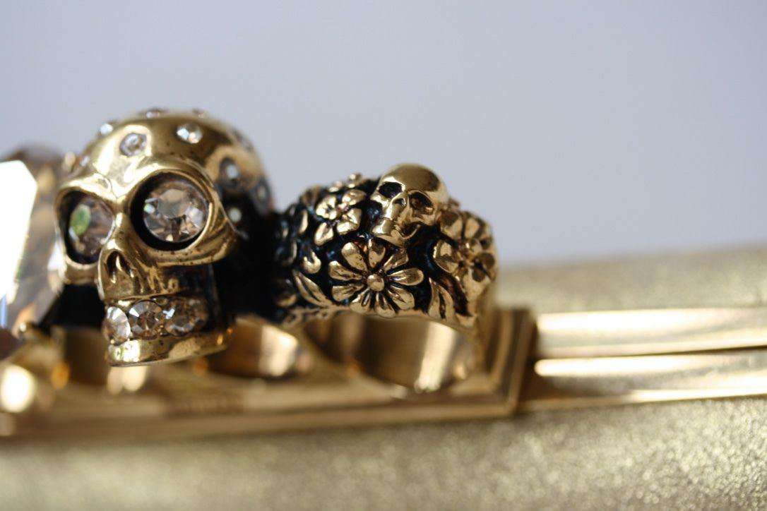 ALEXANDER MCQUEEN GOLD KNUCKLE CLUTCH BAG - Image 11