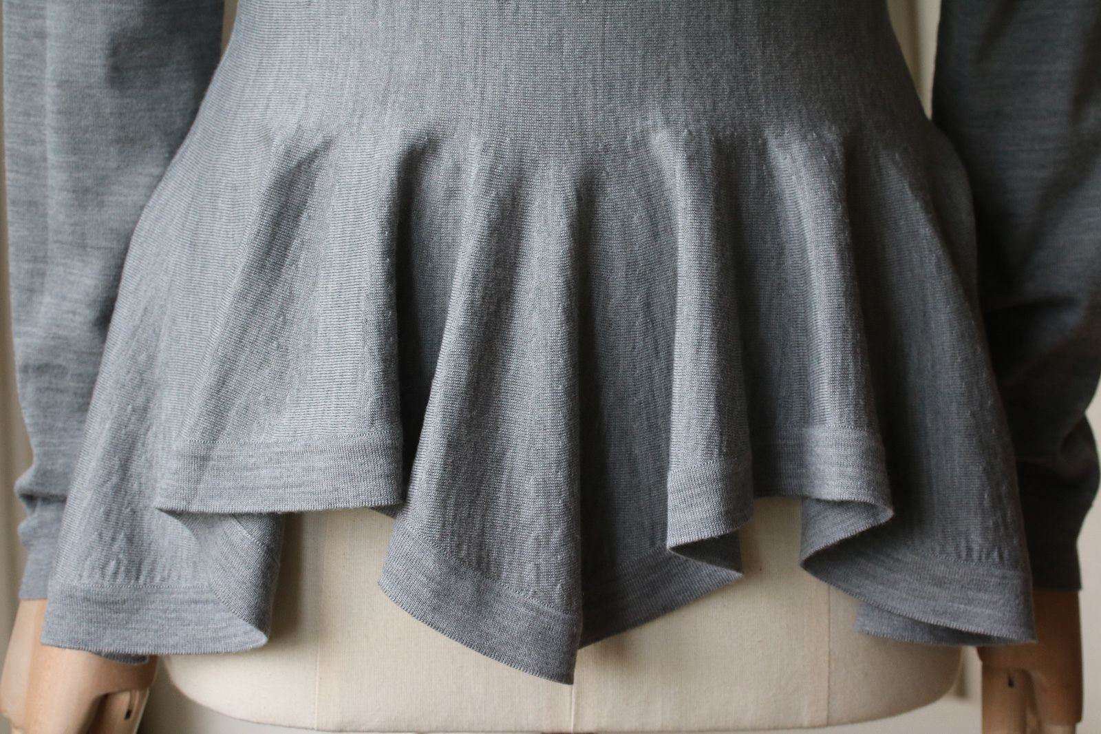 ALEXANDER MCQUEEN GREY MERINO WOOL PEPLUM SWEATER MEDIUM - Image 5