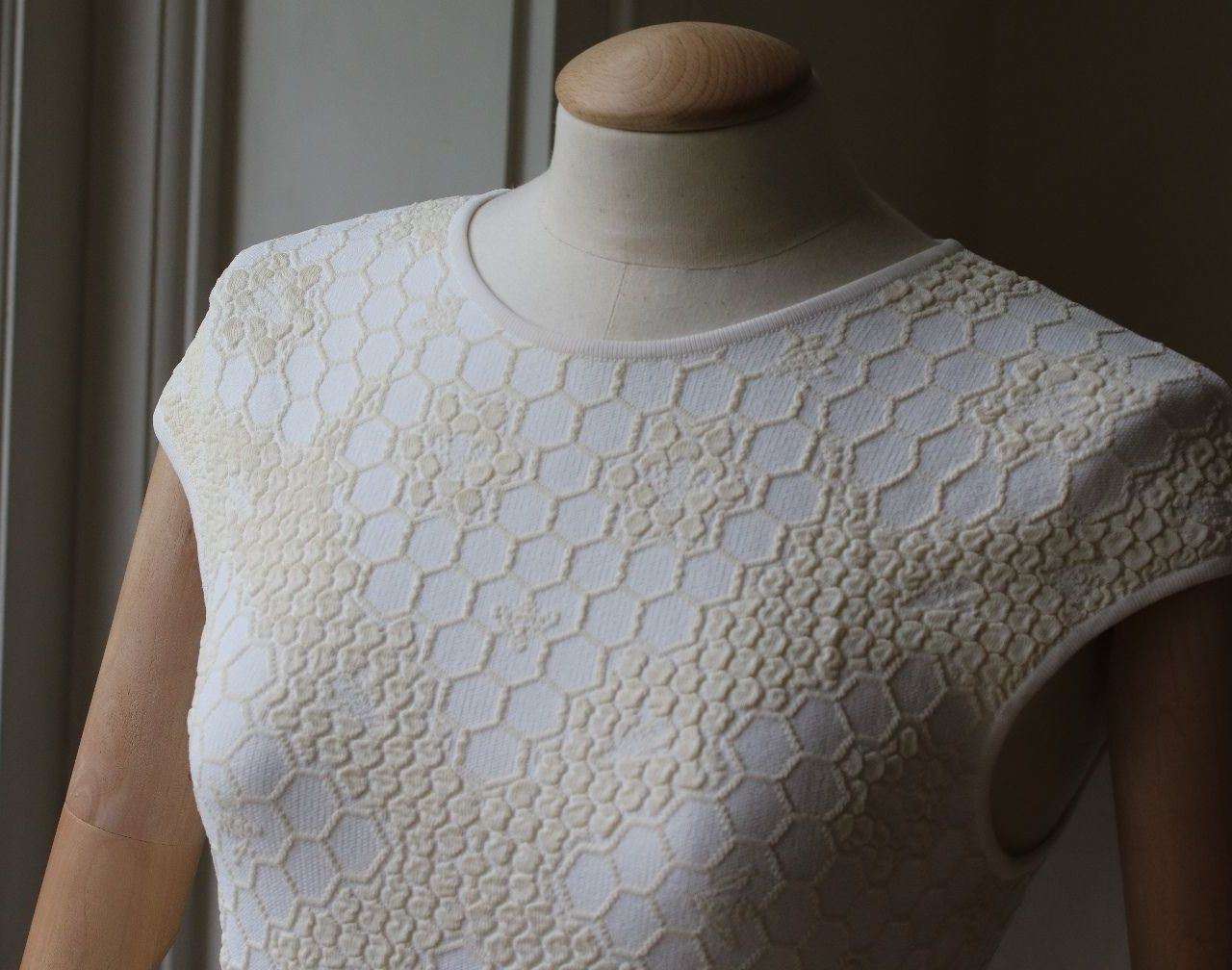 ALEXANDER MCQUEEN HONEYCOMB KNITTED MIDI DRESS SMALL - Image 2