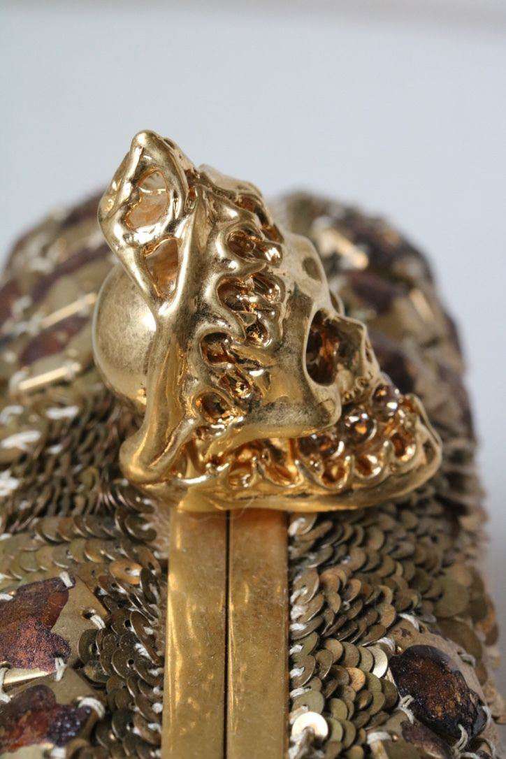ALEXANDER MCQUEEN JAW SKULL SEQUINED BOX CLUTCH - Image 9