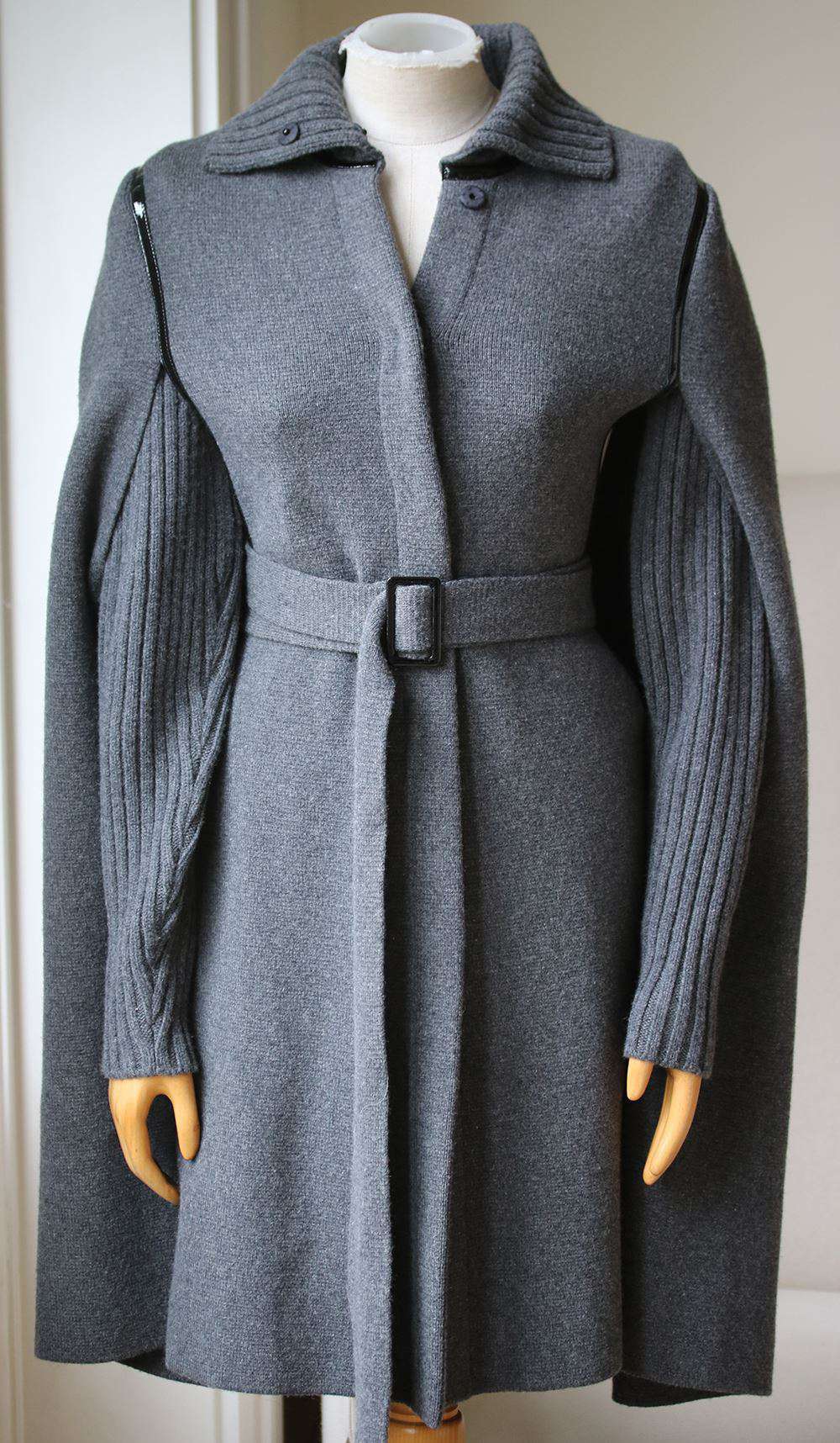 ALEXANDER MCQUEEN PATENT TRIM KNIT CAPE MEDIUM - Image 2