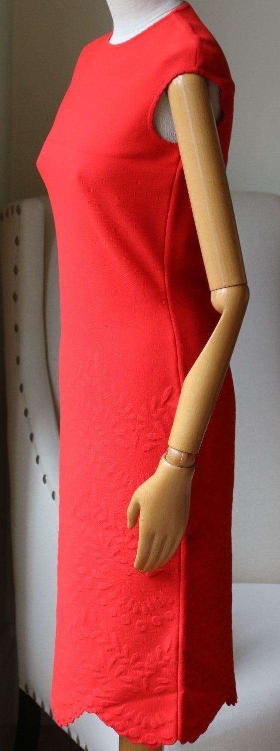 ALEXANDER MCQUEEN RED EMBOSSED SANGALLO DRESS MEDIUM - Image 4