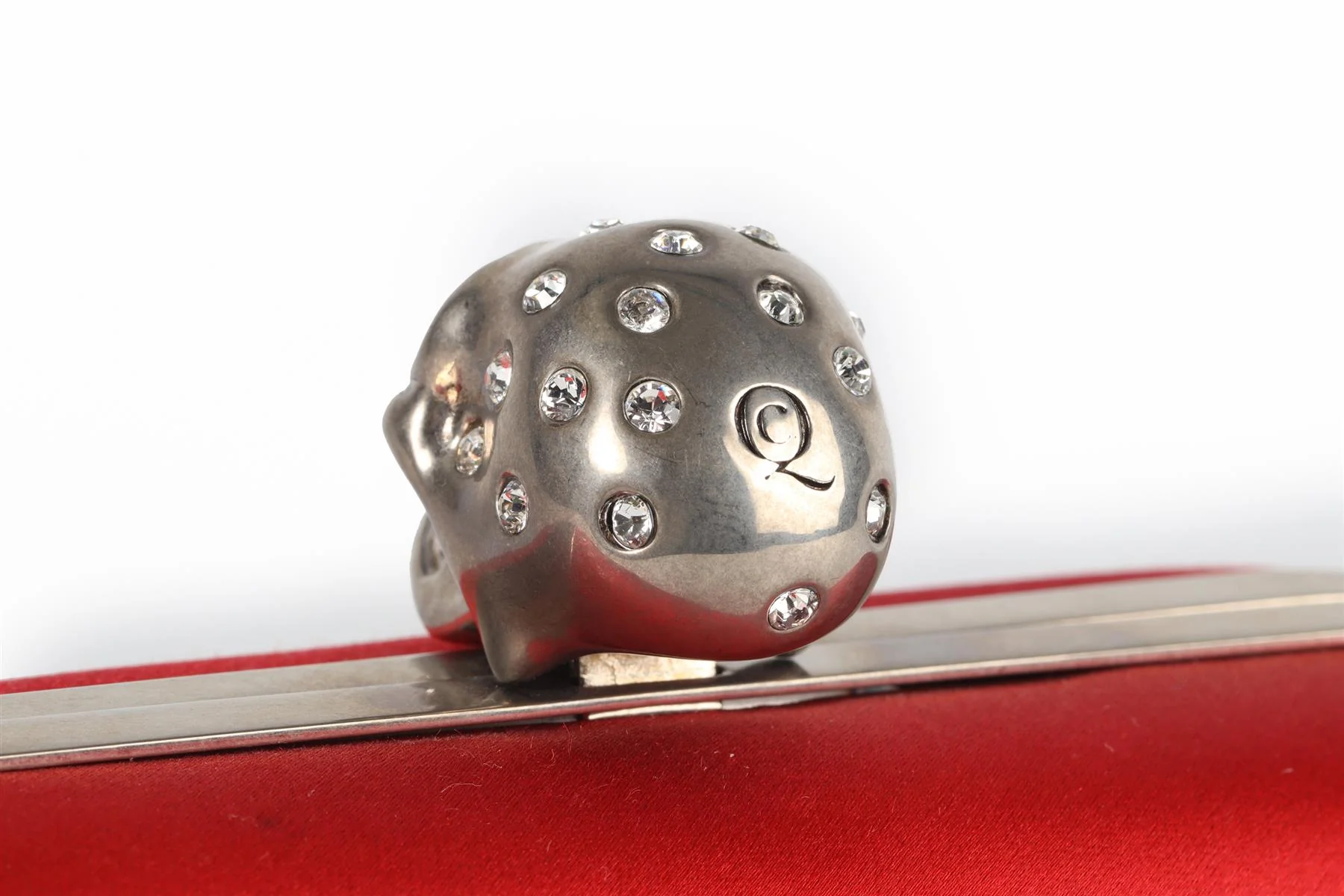 ALEXANDER MCQUEEN RED SATIN CLUTCH - Image 10