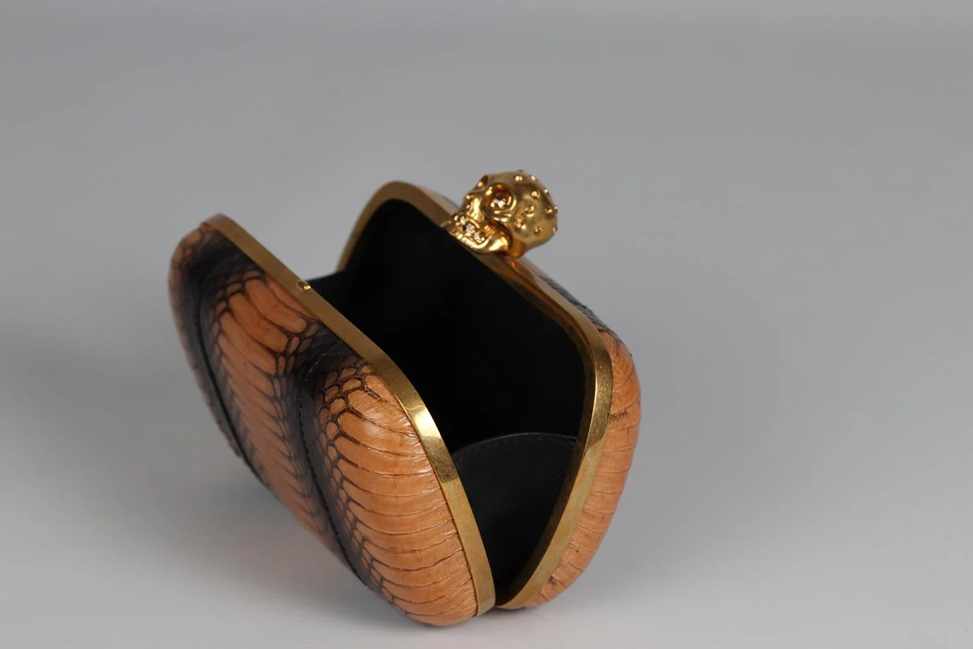 ALEXANDER MCQUEEN SNAKESKIN AND LEATHER CLUTCH - Image 6