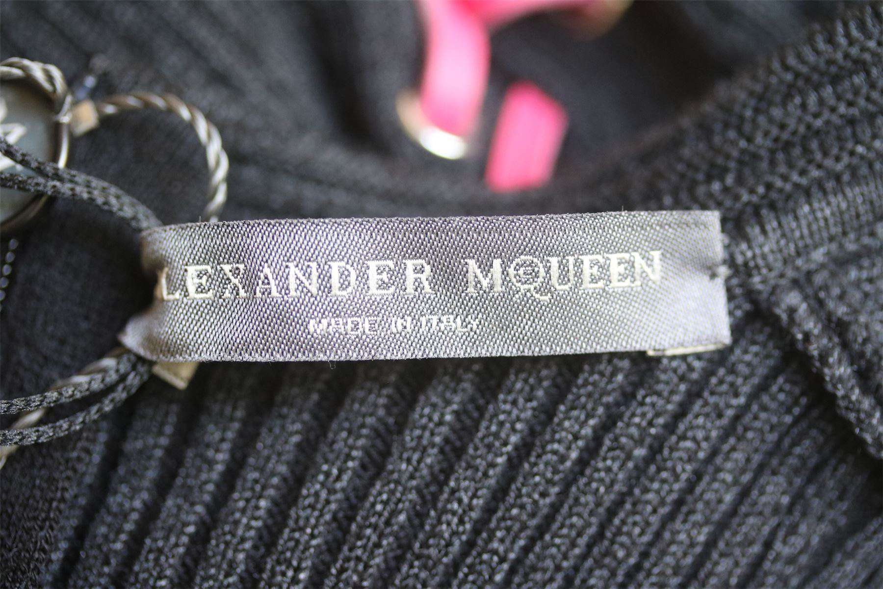 ALEXANDER MCQUEEN WHIPSTITCHED RIBBED-KNIT MAXI DRESS XSMALL - Image 7