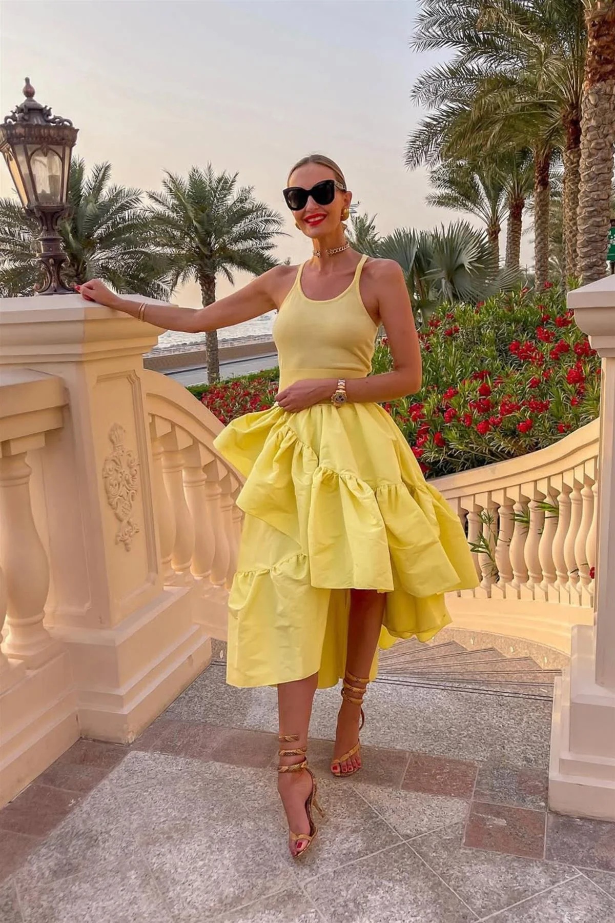 ALEXANDER MCQUEEN YELLOW TAFFETA SKIRT IT 40 UK 8 - Image 2