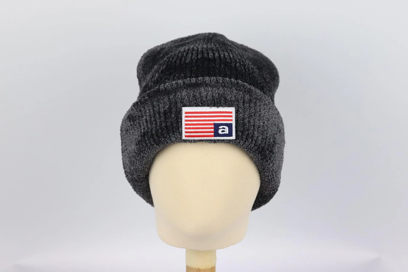 ALEXANDER WANG APPLIQUÉD RIBBED KNIT BEANIE ONE SIZE - Image 3