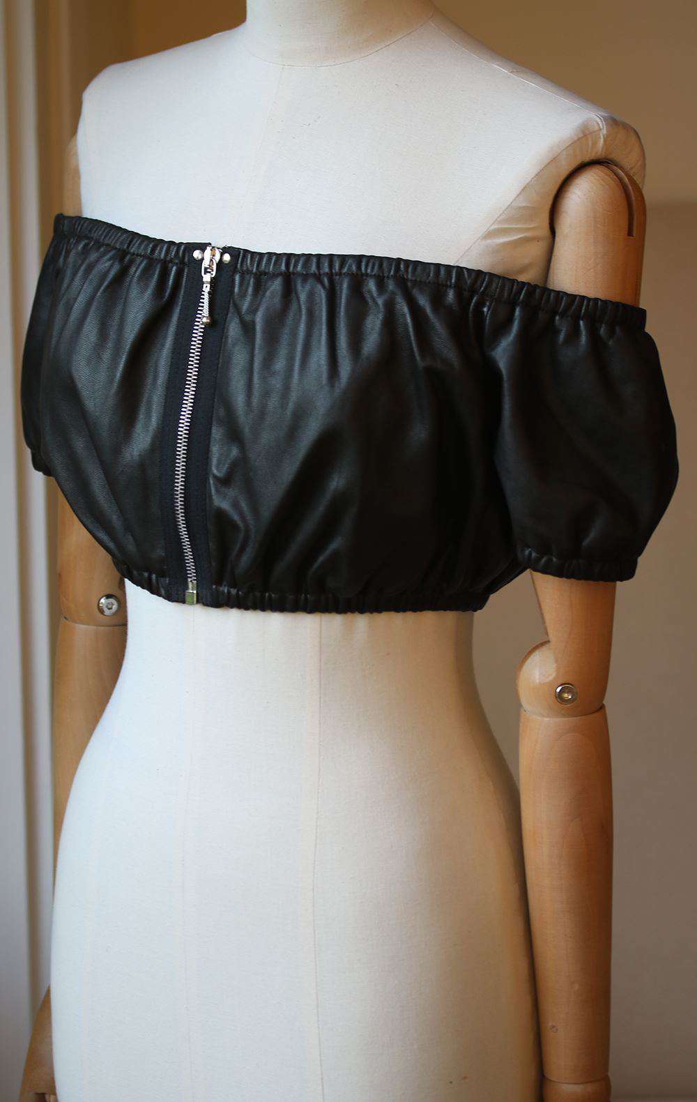 ALEXANDER WANG OFF-THE-SHOULDER CROP TOP SMALL - Image 4