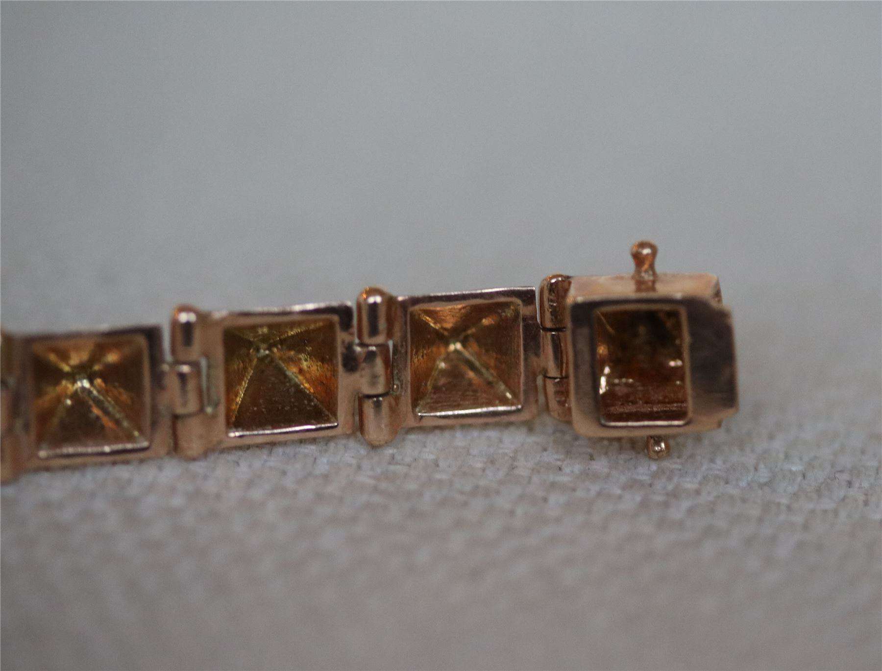 ANITA KO MEDIUM SPIKE BRACELET WITH ONE DIAMOND SPIKE - Image 7