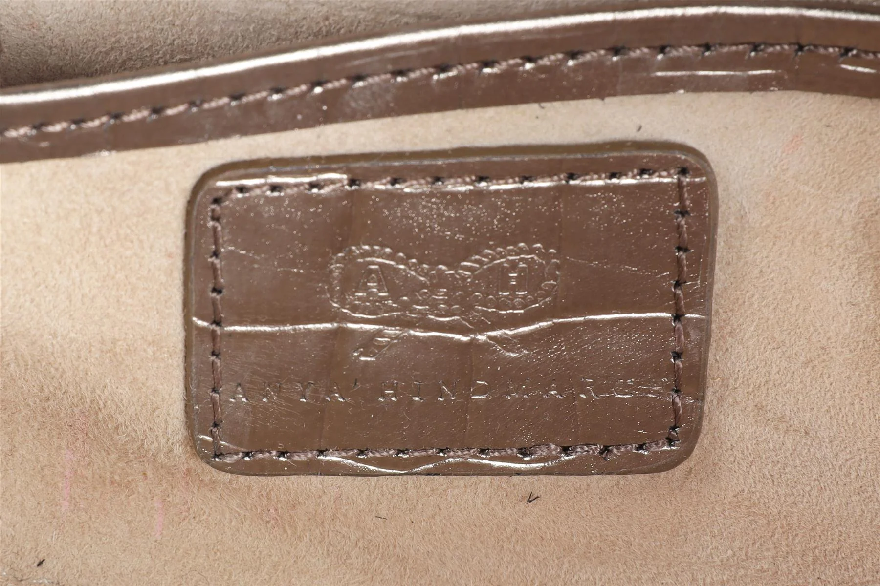ANYA HINDMARCH GOLD LEATHER CLUTCH - Image 8