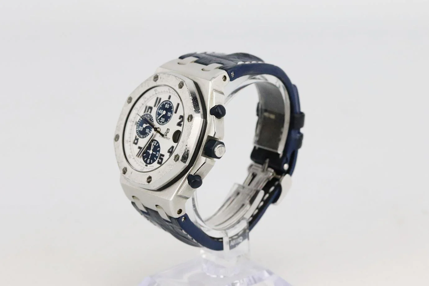 AUDEMAR PIGUET ROYAL OAK OFFSHORE CHRONOGRAPH 42MM NAVY MODEL WRIST WATCH - Image 3