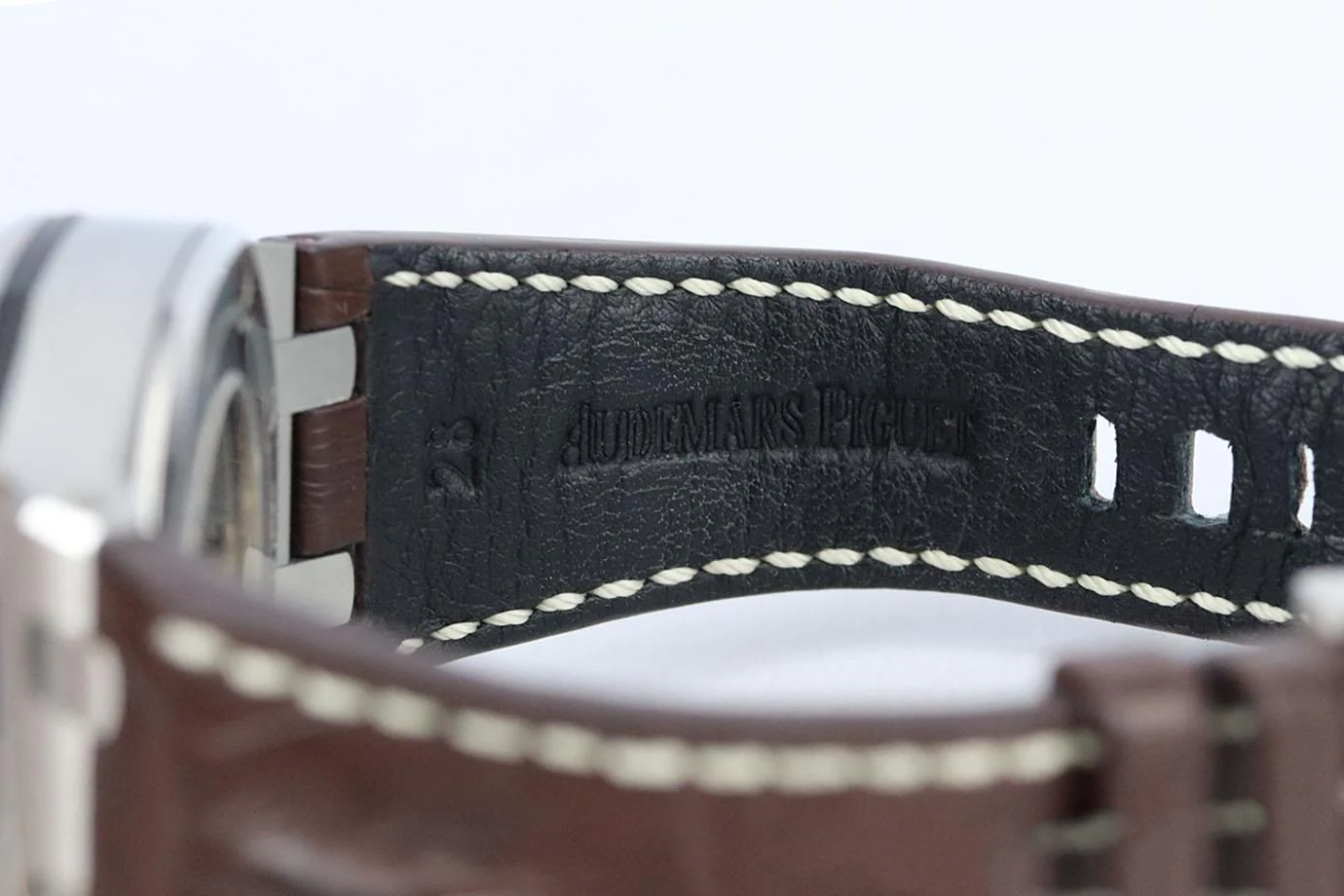 AUDEMAR PIGUET ROYAL OFFSHORE CHRONOGRAPH 42MM SAFARI STEEL WRIST WATCH - Image 9