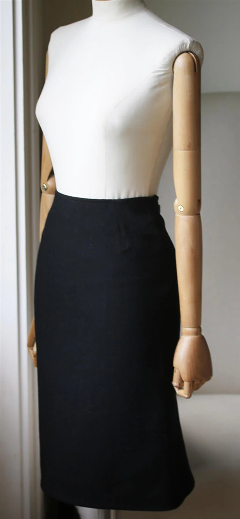 AZZEDINE ALAÏA FLUTED WOOL MINI SKIRT FR 36 UK 8 - Image 3