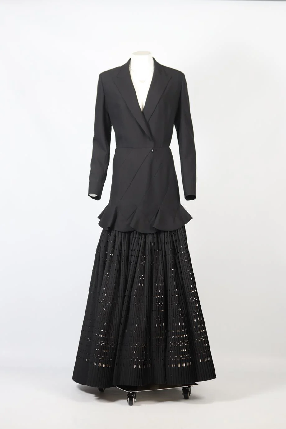 AZZEDINE ALAÏA HAUTE COUTURE WOOL BLEND GOWN LARGE - Image 2