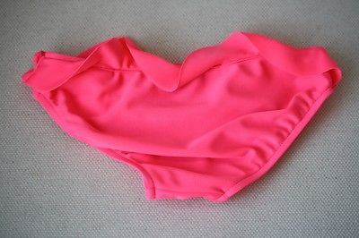 BABY DIOR PINK BIKINI BOTTOMS 3 MONTHS - Image 6