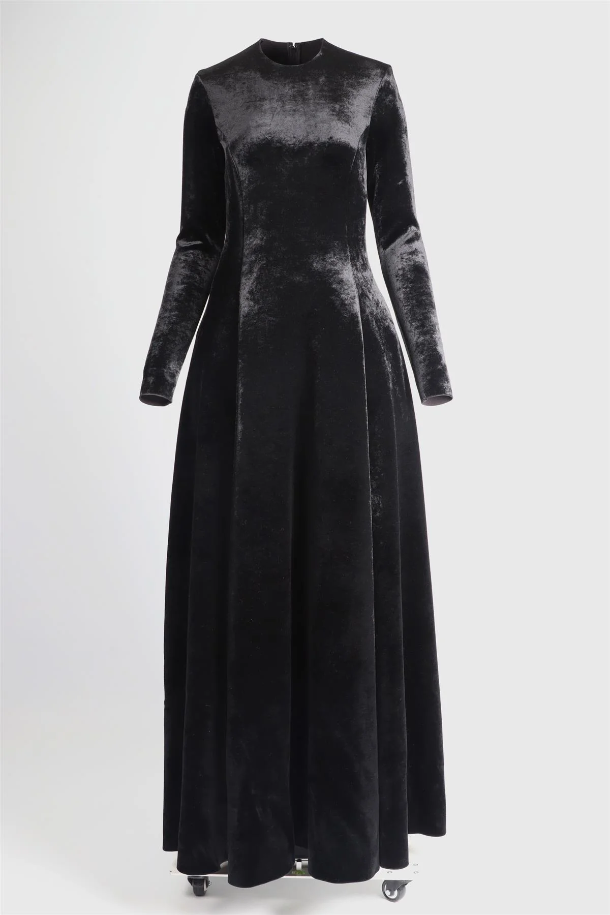 BALENCIAGA BLACK 2024 VELVET GOWN FR 42 UK 14 - Image 2