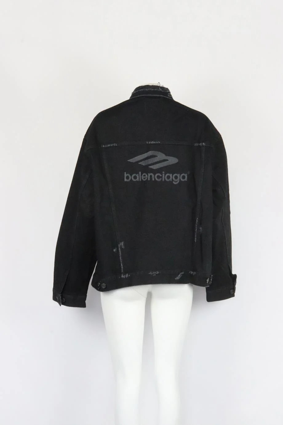 BALENCIAGA OVERSIZED PRINTED DENIM JACKET XSMALL - Image 4