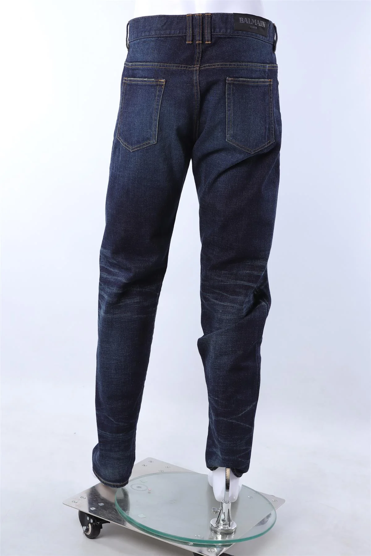 BALMAIN BLUE MEN'S TAPERED JEANS UK/US W36 - Image 4