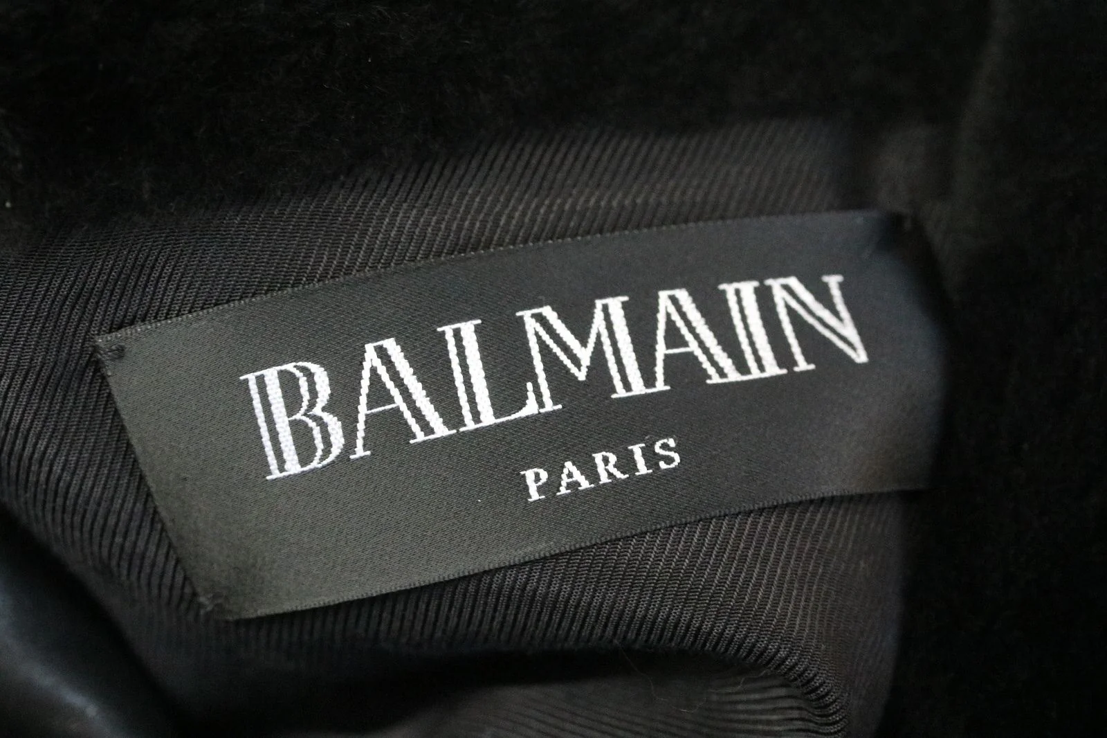 BALMAIN FUR-TRIMMED DOUBLE-BREASTED BELTED WOOL AND CASHMERE COAT FR 36 UK 8 - Image 12