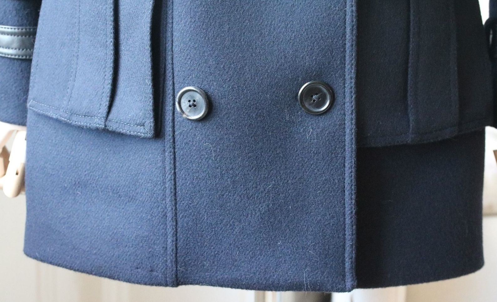 BALMAIN FUR-TRIMMED DOUBLE-BREASTED BELTED WOOL AND CASHMERE COAT FR 36 UK 8 - Image 6