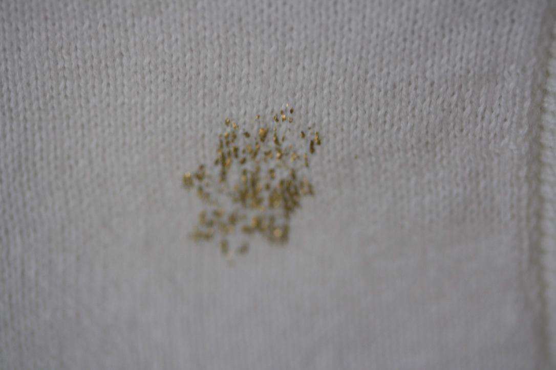 BONPOINT BABY CREAM AND SPARKLY GOLD CARDIGAN 3 YEARS - Image 2