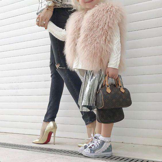 BONPOINT BABY GIRLS MUSKY PINK SHEARLING GILET 3 YEARS - Image 6