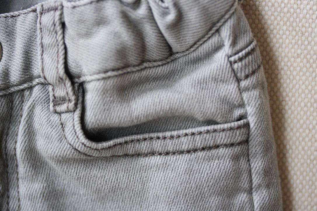 BONPOINT BABY GREY JEANS 6 MONTHS - Image 3