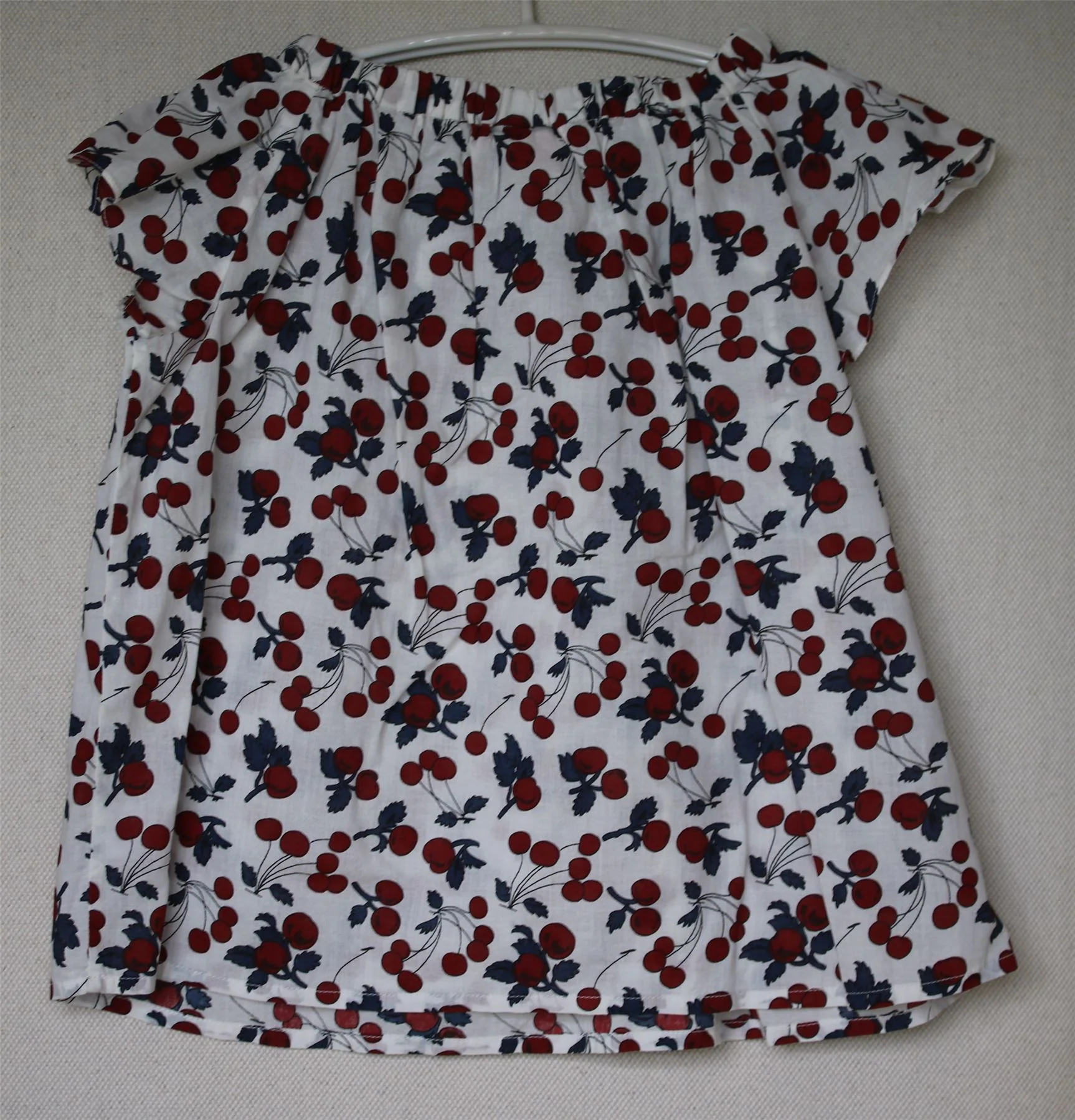 BONPOINT GIRLS CHERRY PRINT EULALIE BLOUSE TOP 4 YEARS - Image 3